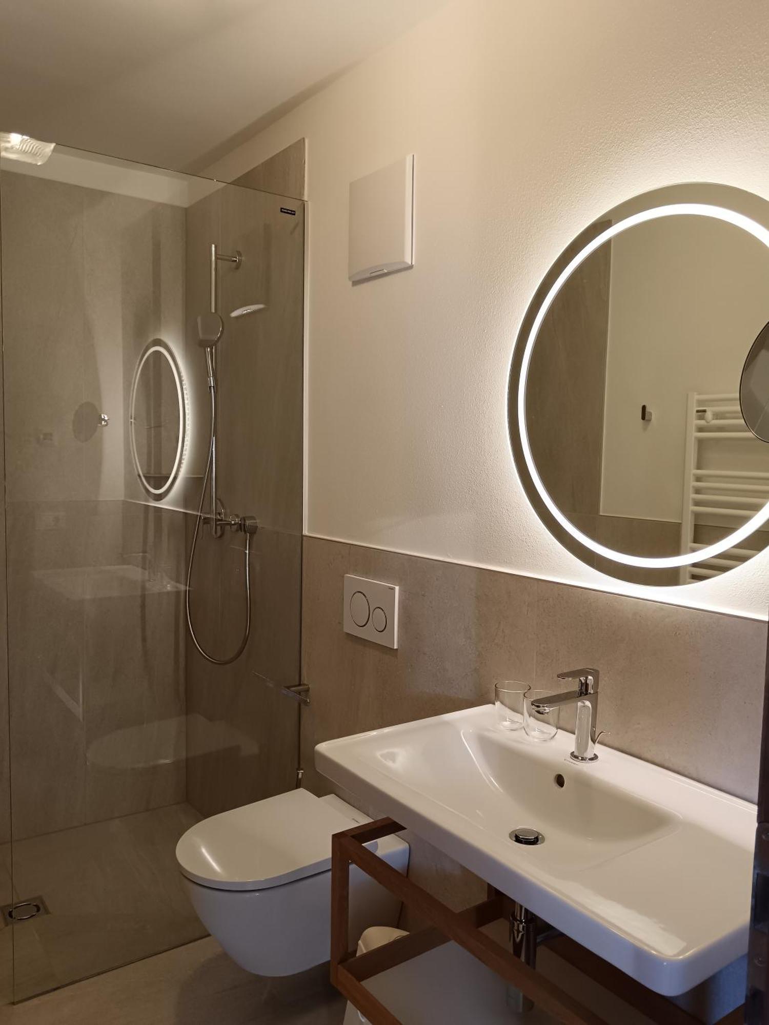 טירולו Residence Lenzenau מראה חיצוני תמונה